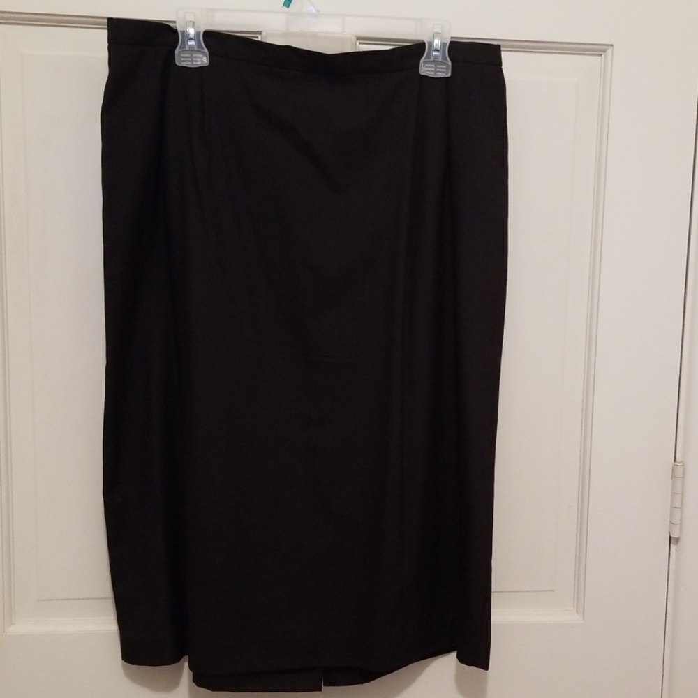 Black skirt